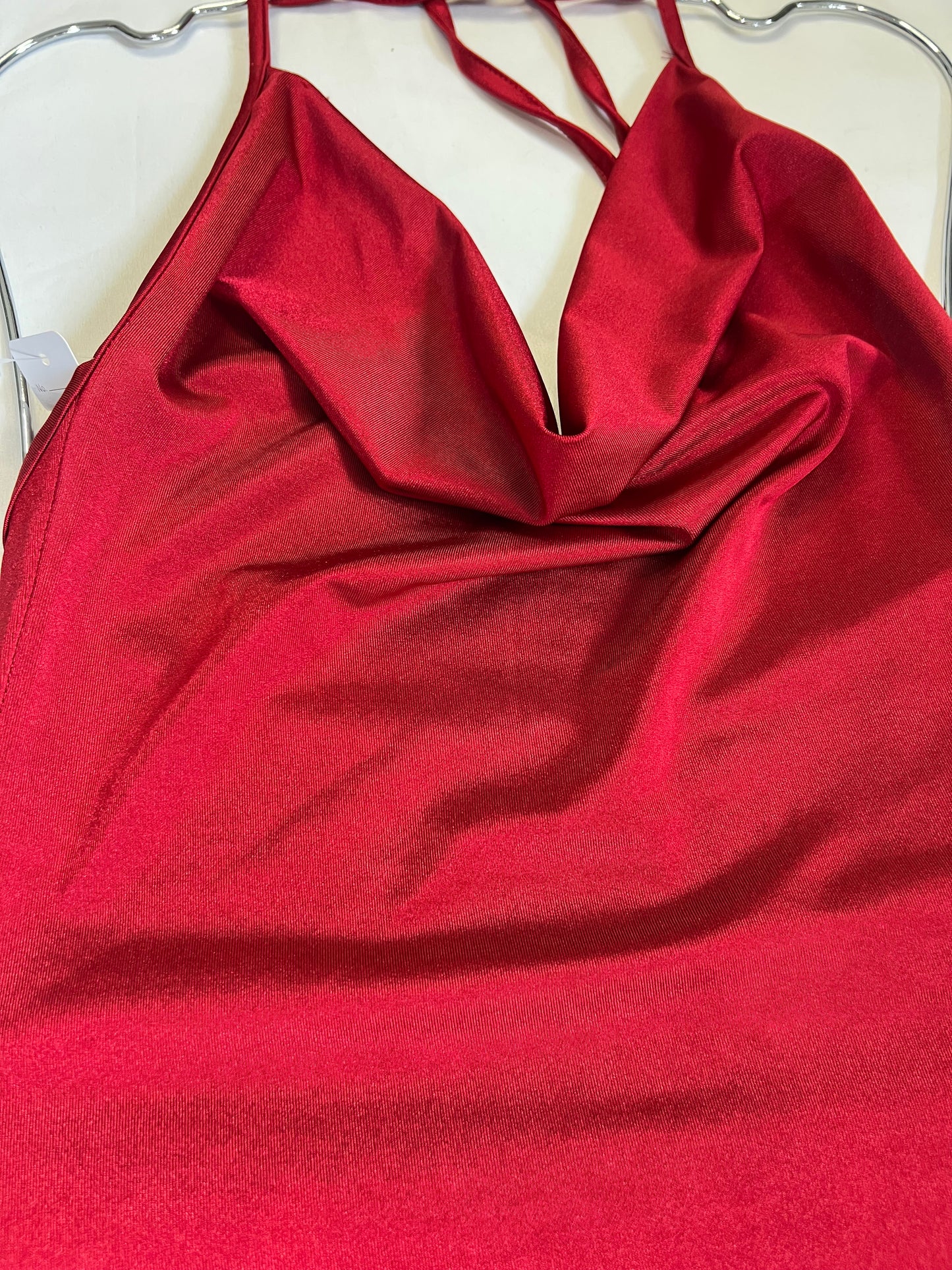 Elegant red body