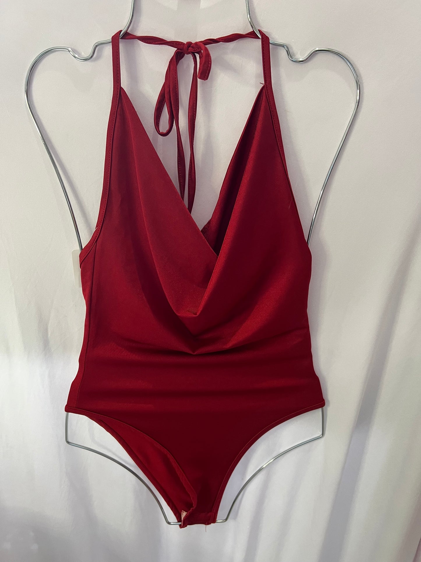 Elegant red body