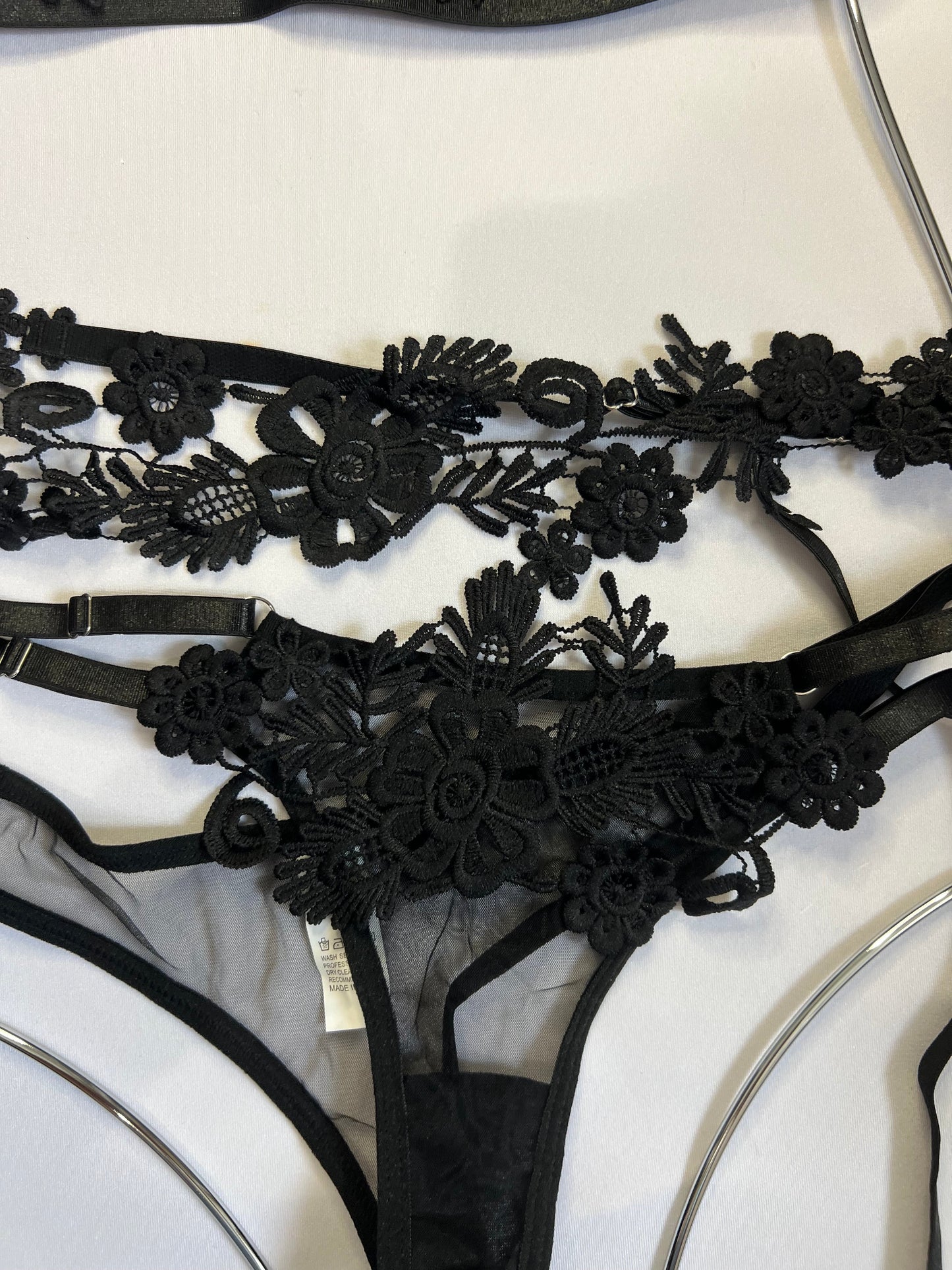 Elegant Black Lace Lingerie Set with Floral Detailing