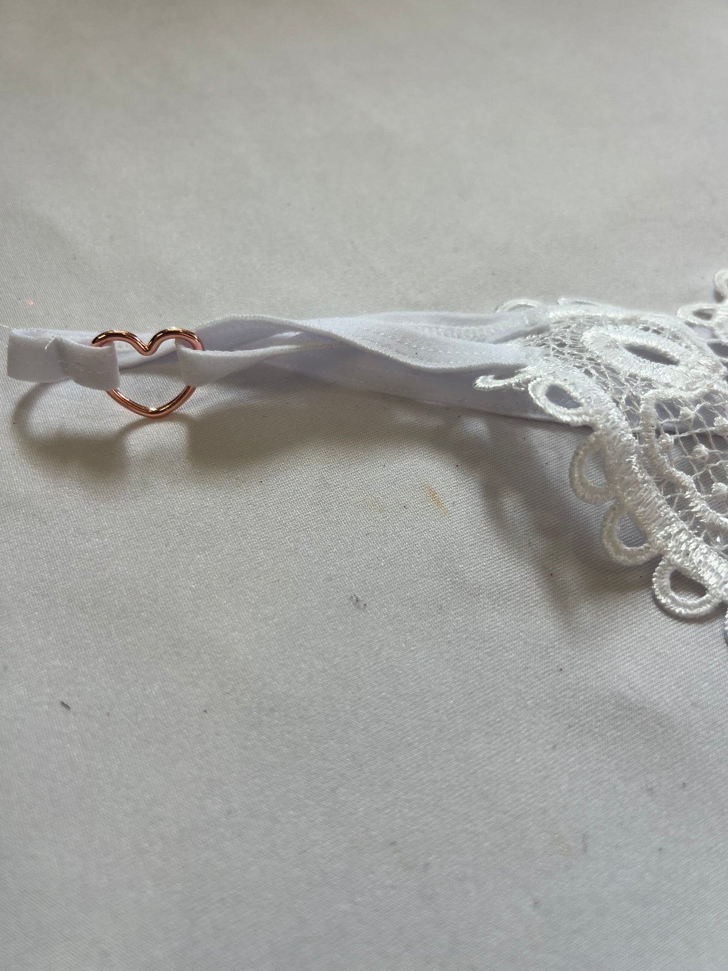 Romantic Lace & Pearl Crotchless Panties – Heart Design