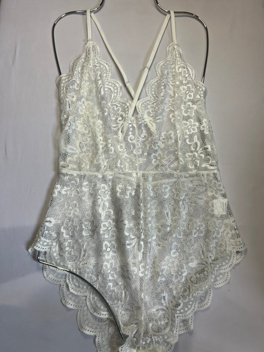 Charming White Lace Lingerie Bodysuit